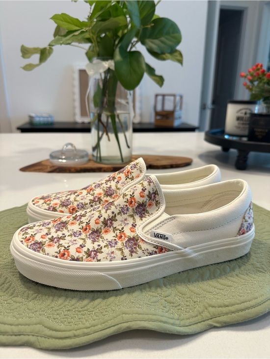 Vans Shoes - Vans Slip-On Sneakers With Floral Print